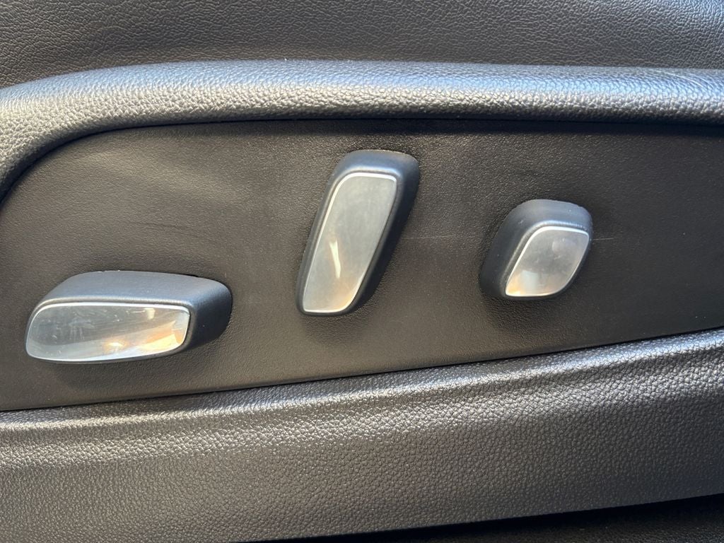 2019 Cadillac XT5 Luxury FWD