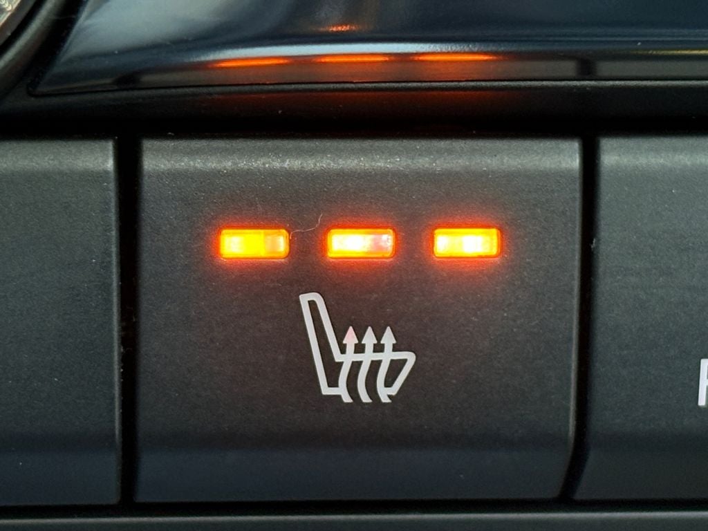 2023 Mazda Mazda3 2.5 S Premium