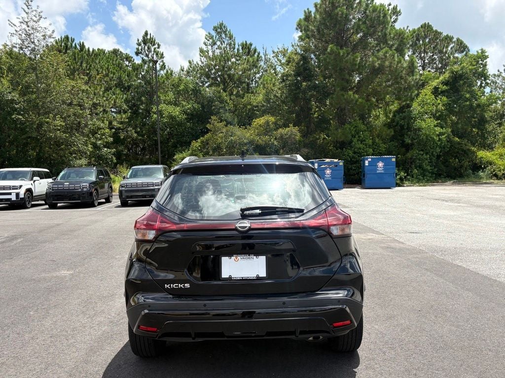 2024 Nissan Kicks SV