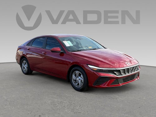 2025 Hyundai Elantra SE
