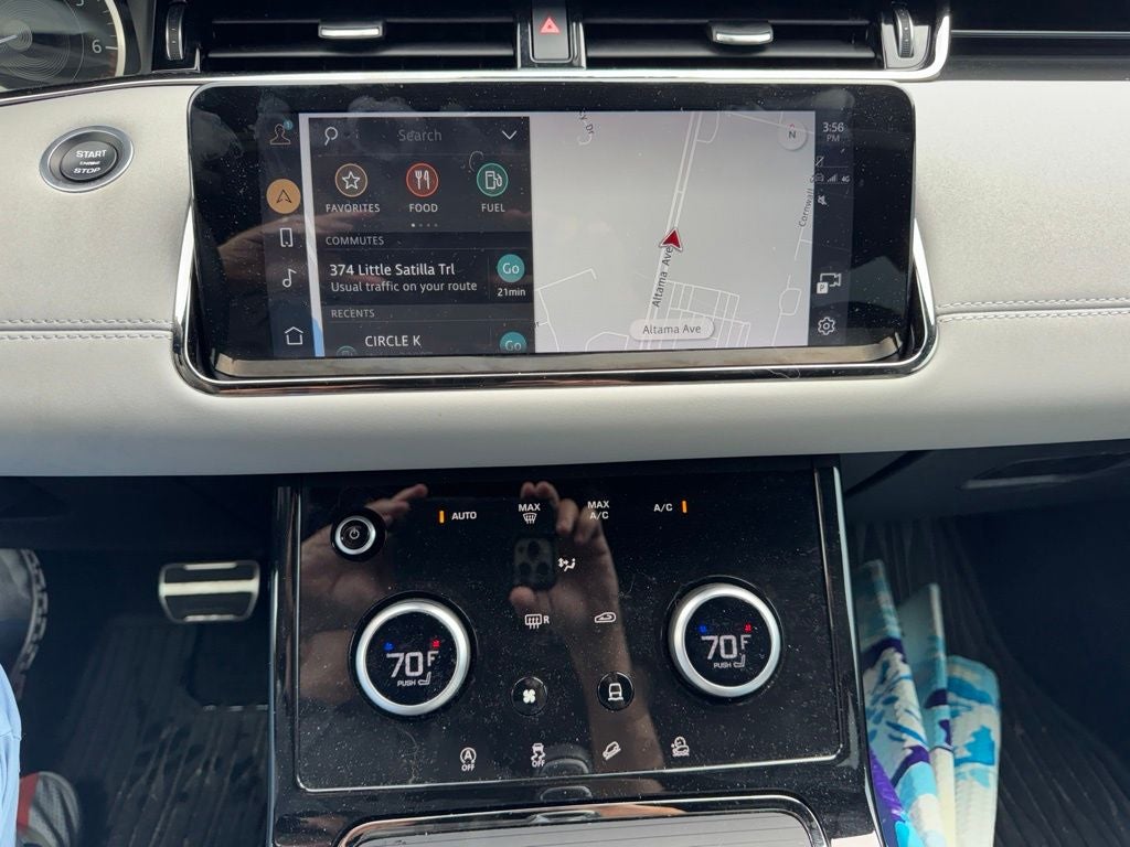 2023 Land Rover Range Rover Evoque R-Dynamic SE