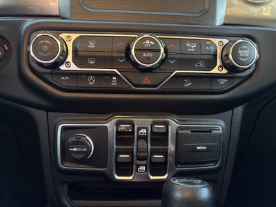 2019 Jeep Wrangler Unlimited Sahara 4x4