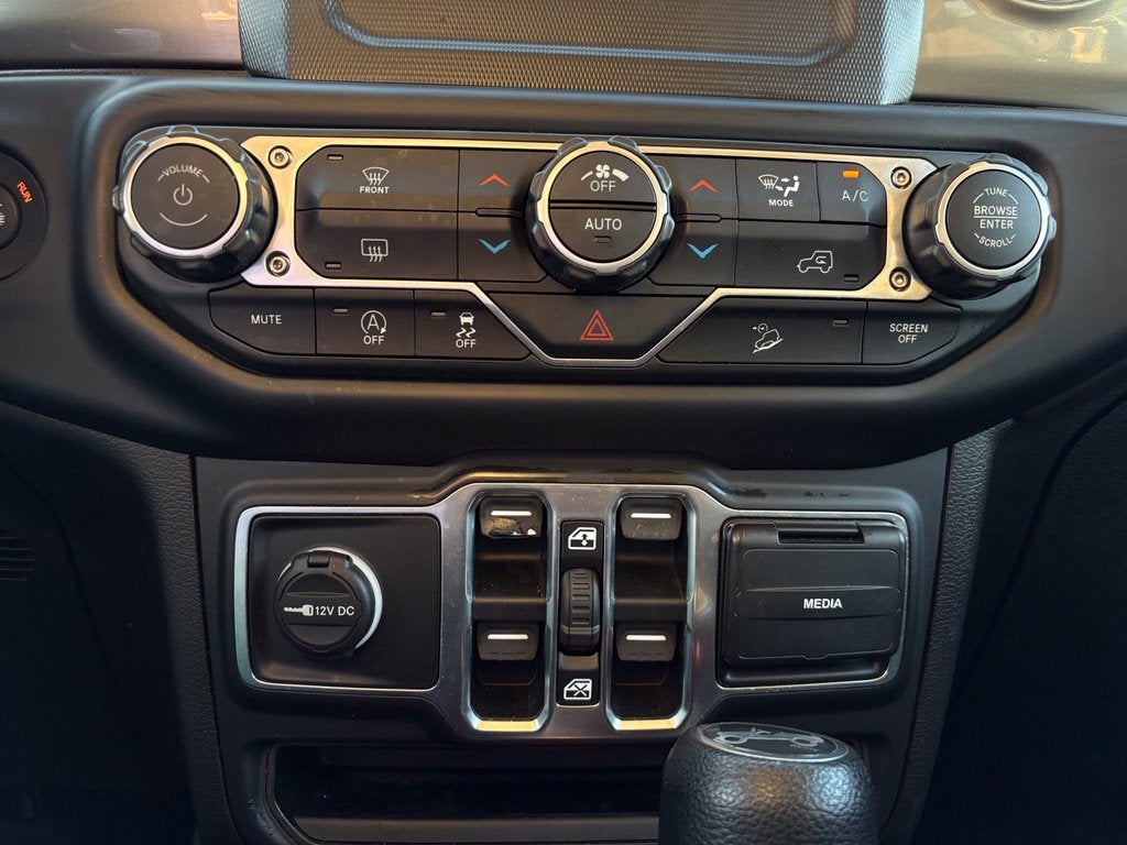 2019 Jeep Wrangler Unlimited Sahara 4x4