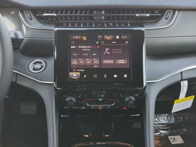 2025 Jeep Grand Cherokee Laredo X 4x2