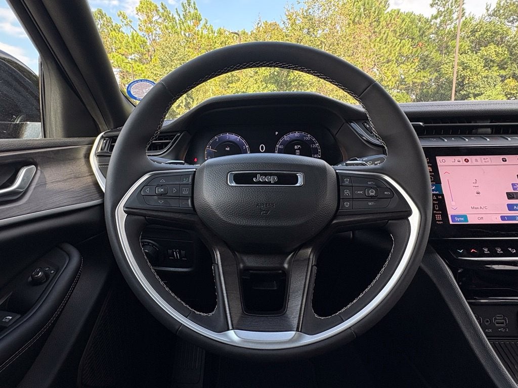 2026 Jeep Grand Cherokee Altitude 4x4
