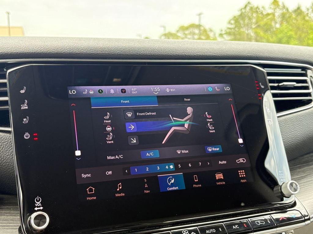 2024 Jeep Wagoneer L Series II 4x2