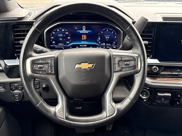 2023 Chevrolet Silverado 1500 4WD Crew Cab Standard Bed LT