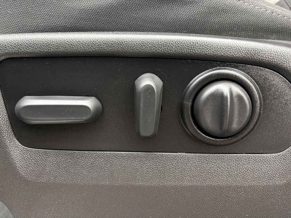 2021 Chevrolet Silverado 1500 4WD Crew Cab Short Bed LT