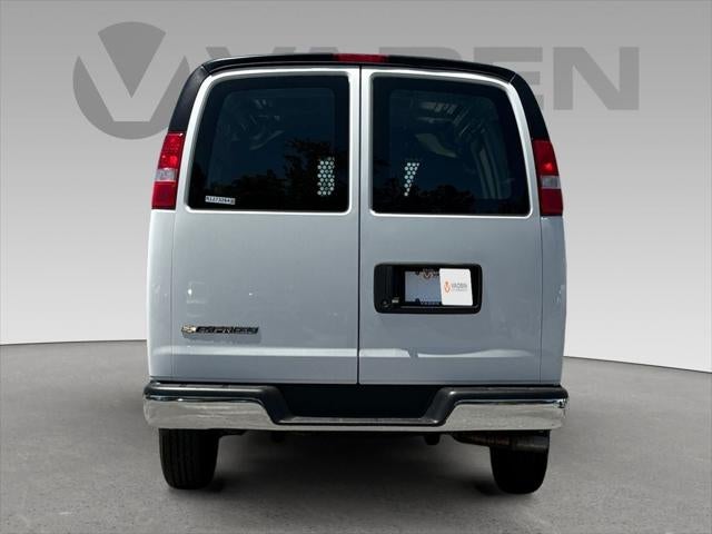 2024 Chevrolet Express Cargo RWD 2500 Regular Wheelbase WT