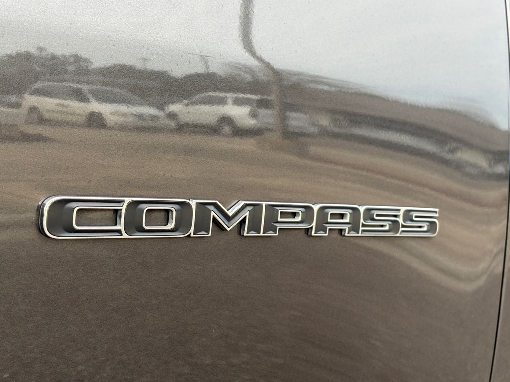 2022 Jeep Compass Latitude FWD