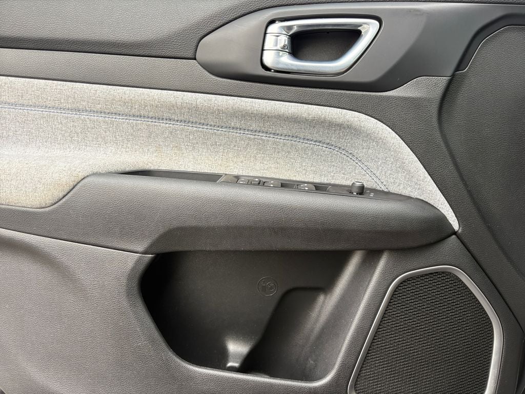 2022 Jeep Compass Latitude FWD