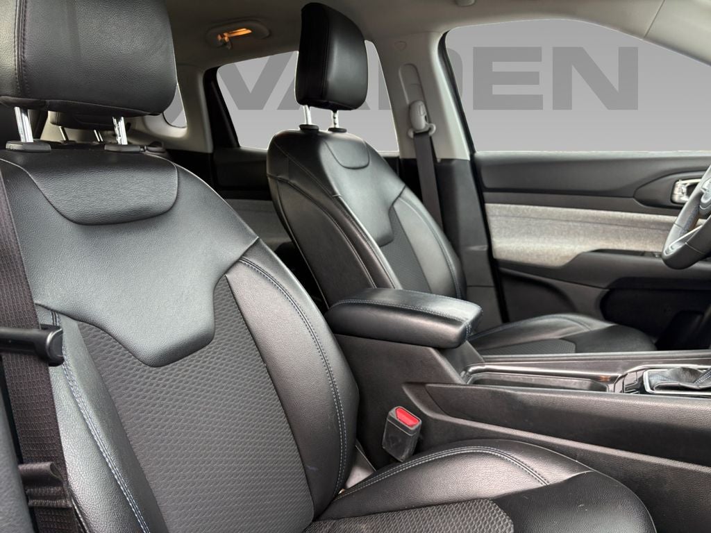 2022 Jeep Compass Latitude FWD