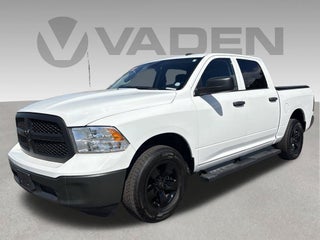 2021 RAM 1500 Classic Tradesman Crew Cab 4x4 5'7' Box