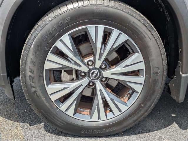 2023 Nissan Rogue SV FWD