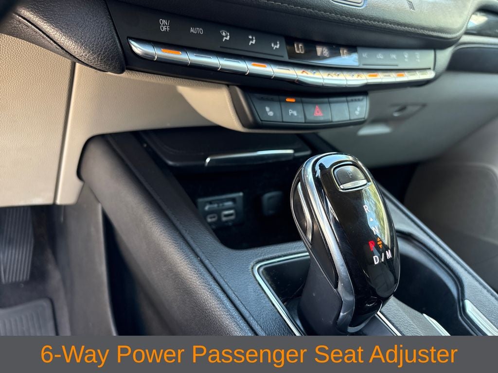 2020 Cadillac XT4 Premium Luxury