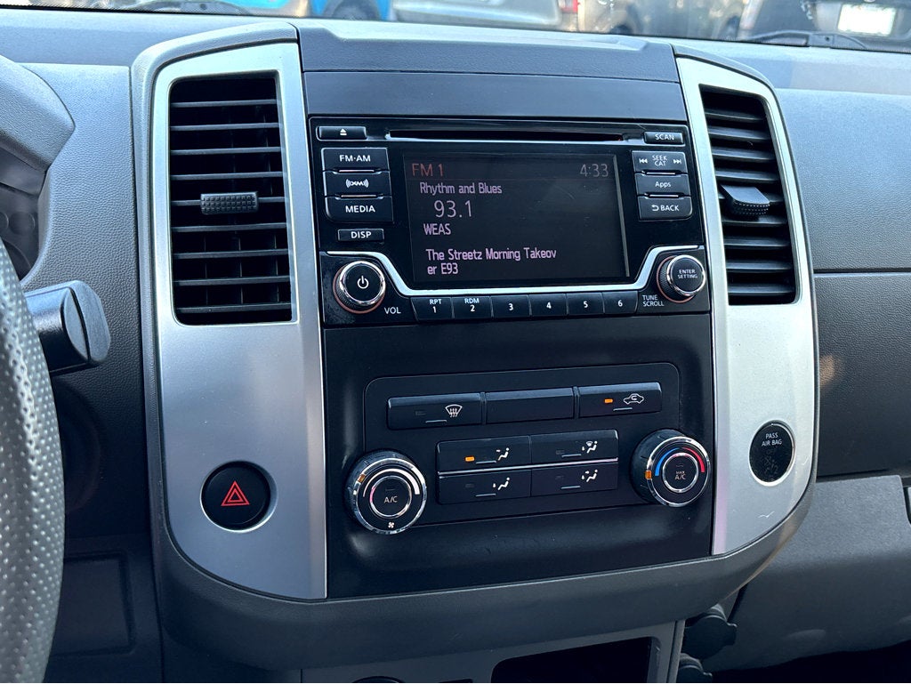 2016 Nissan Frontier SV