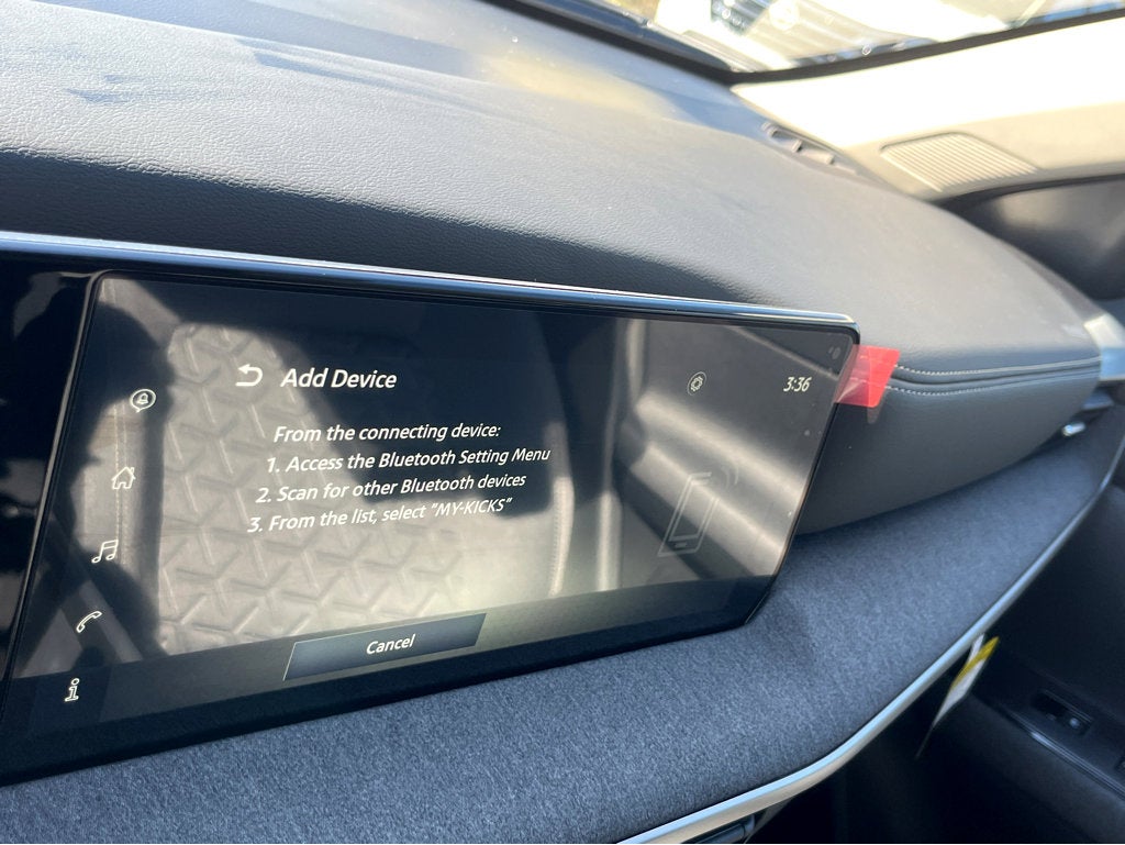 2025 Nissan Kicks SV