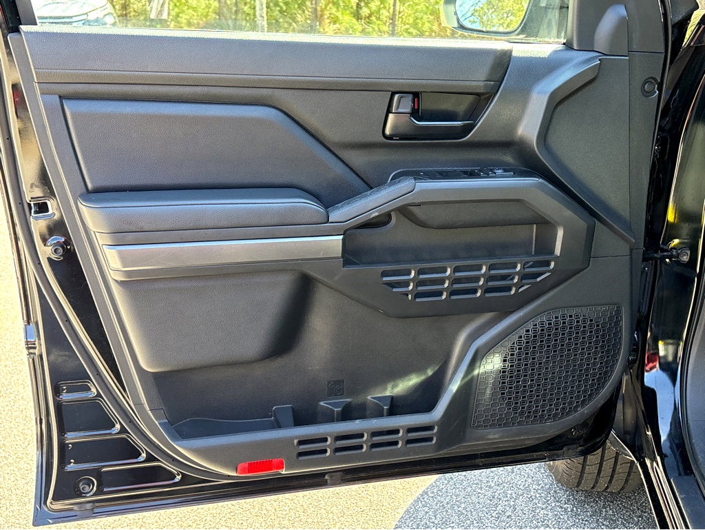 2025 Toyota Tacoma 2WD SR5