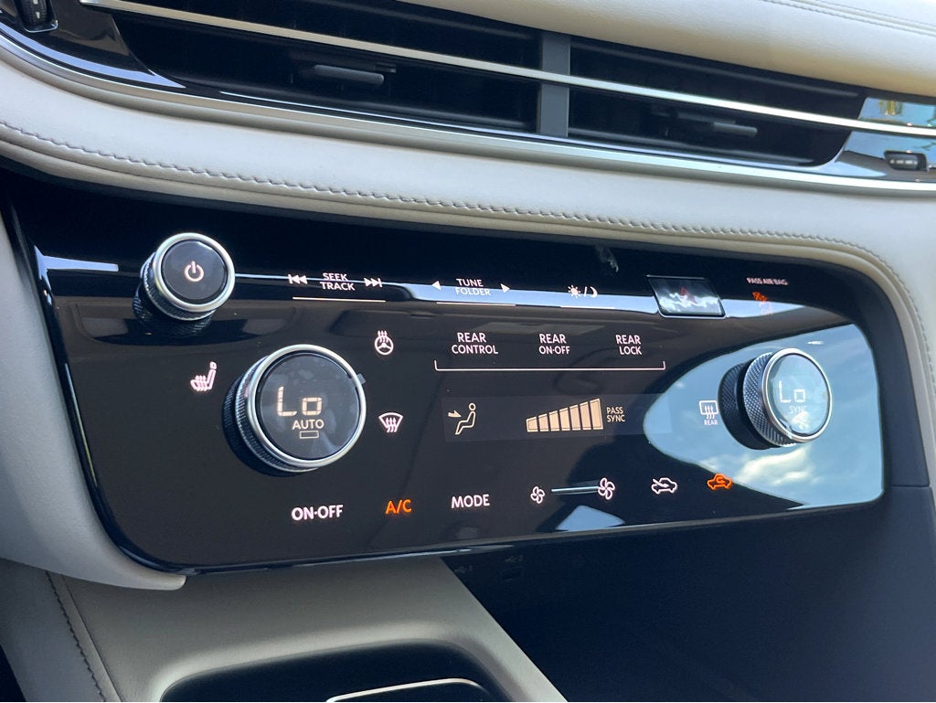 2025 INFINITI QX60 Pure FWD