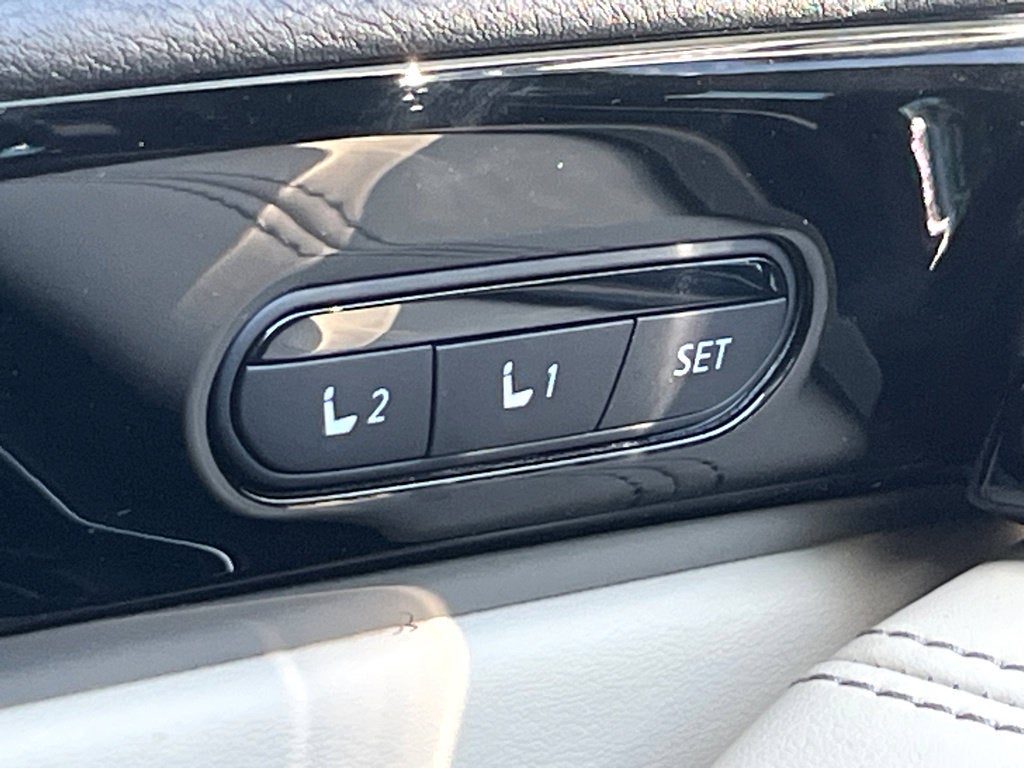 2025 INFINITI QX60 Pure FWD