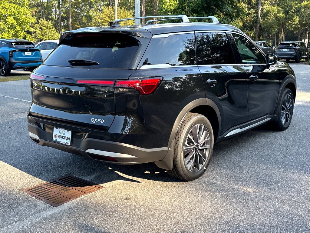 2025 INFINITI QX60 LUXE