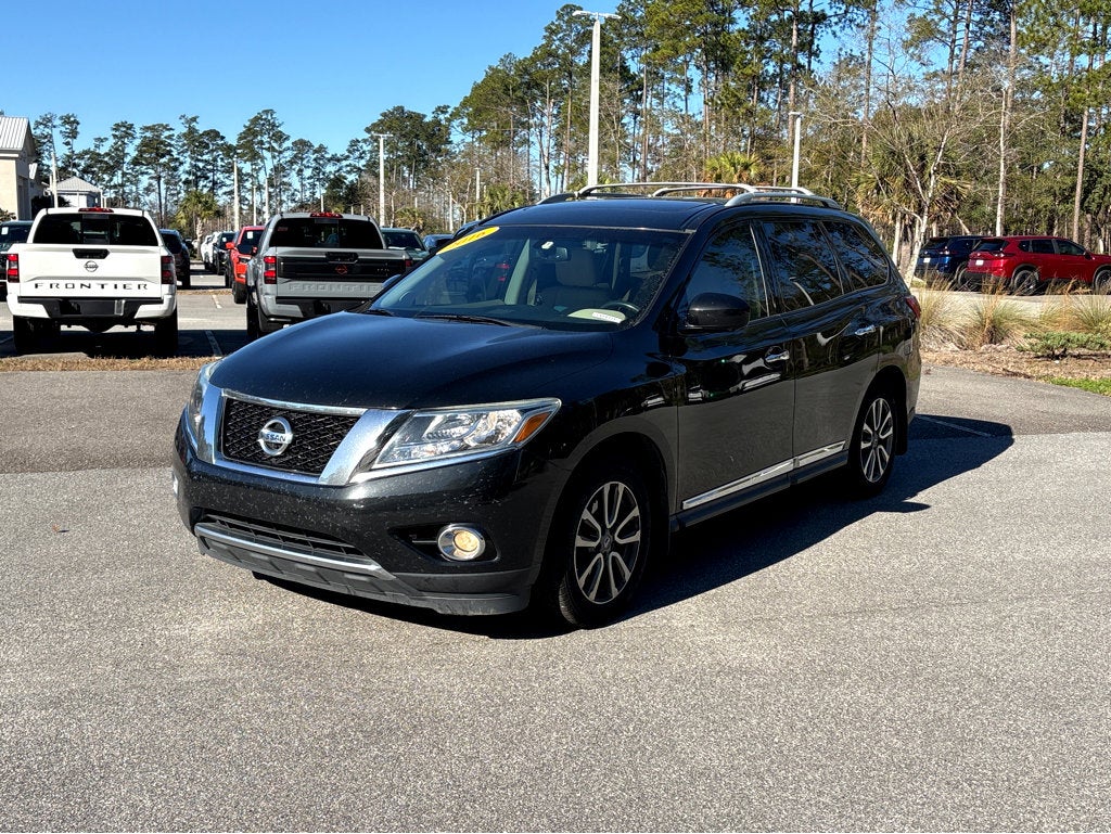 2016 Nissan Pathfinder SL