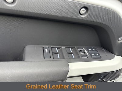 2024 Land Rover Defender 110 SE
