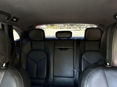 2018 Porsche Macan AWD