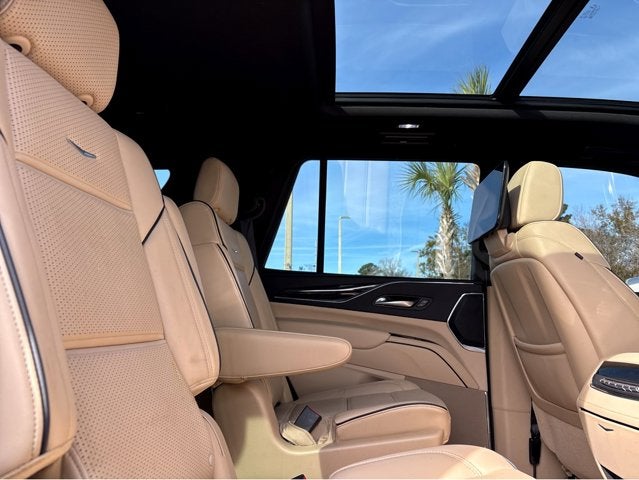 2024 Cadillac Escalade 4WD Premium Luxury