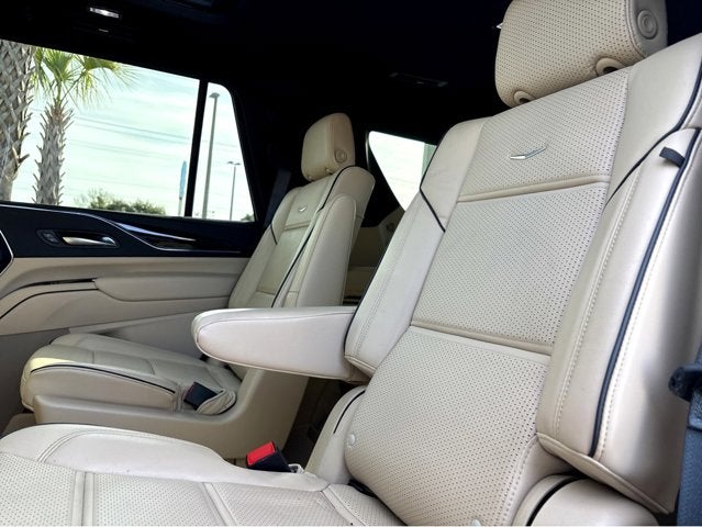 2024 Cadillac Escalade 4WD Premium Luxury