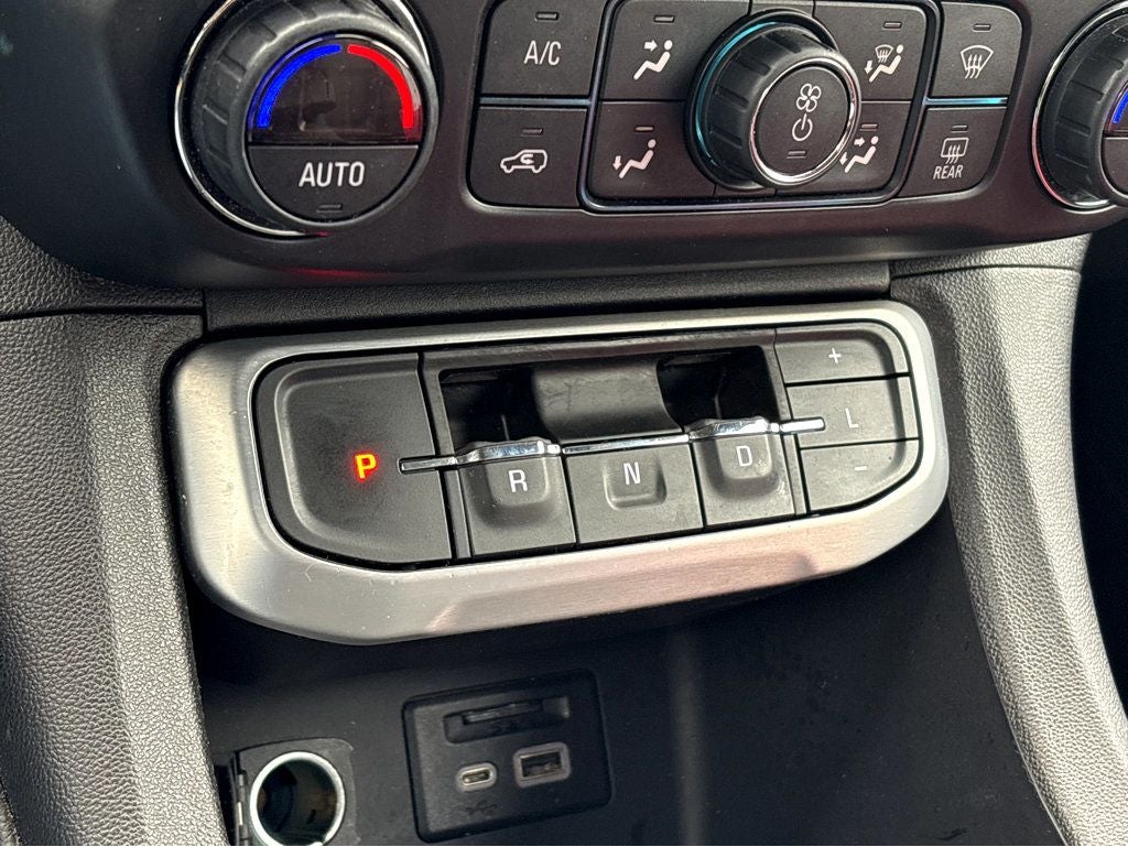 2020 GMC Acadia SLT