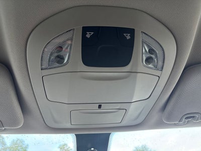 2021 Chrysler Voyager LX