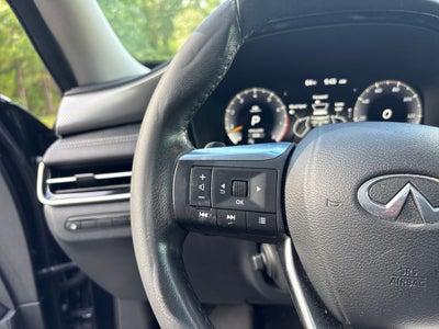 2023 INFINITI QX60 LUXE