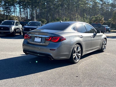 2015 INFINITI Q70 3.7