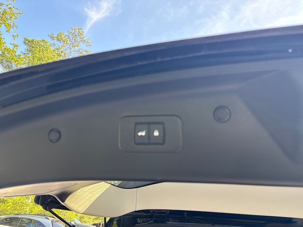2022 Nissan Armada SL