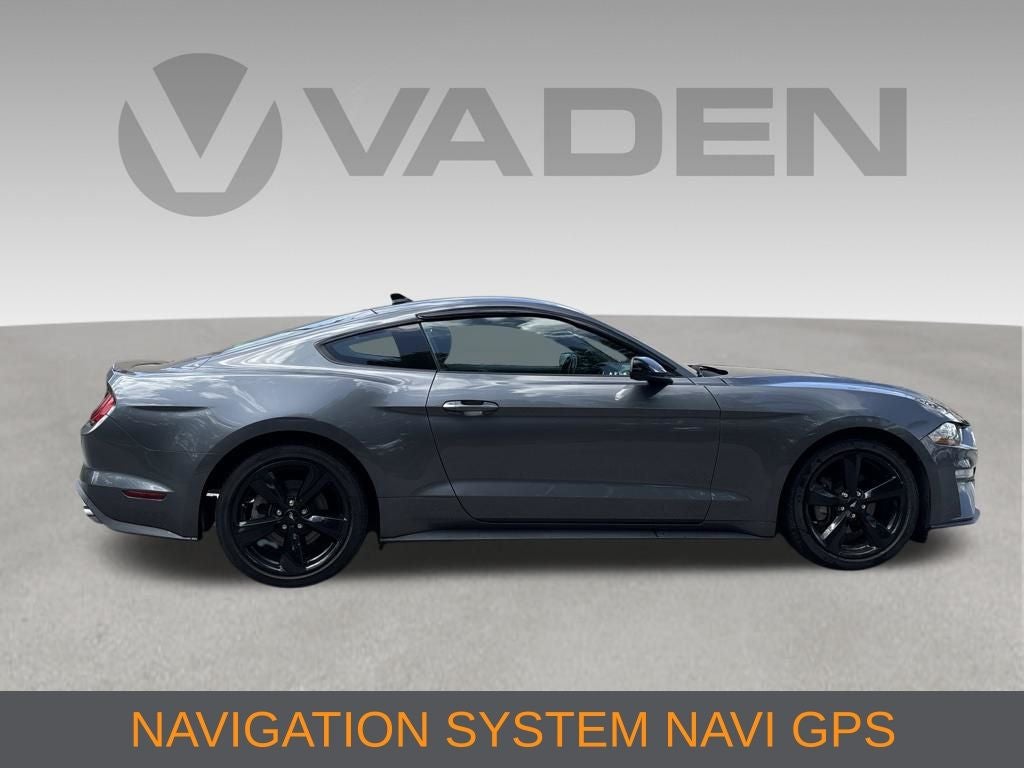 2022 Ford Mustang EcoBoost