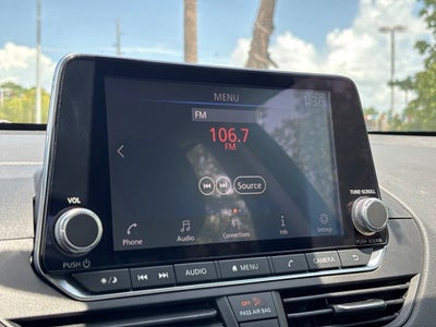 2022 Nissan Altima 2.5 SV