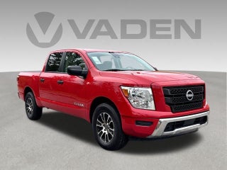 2023 Nissan Titan SV