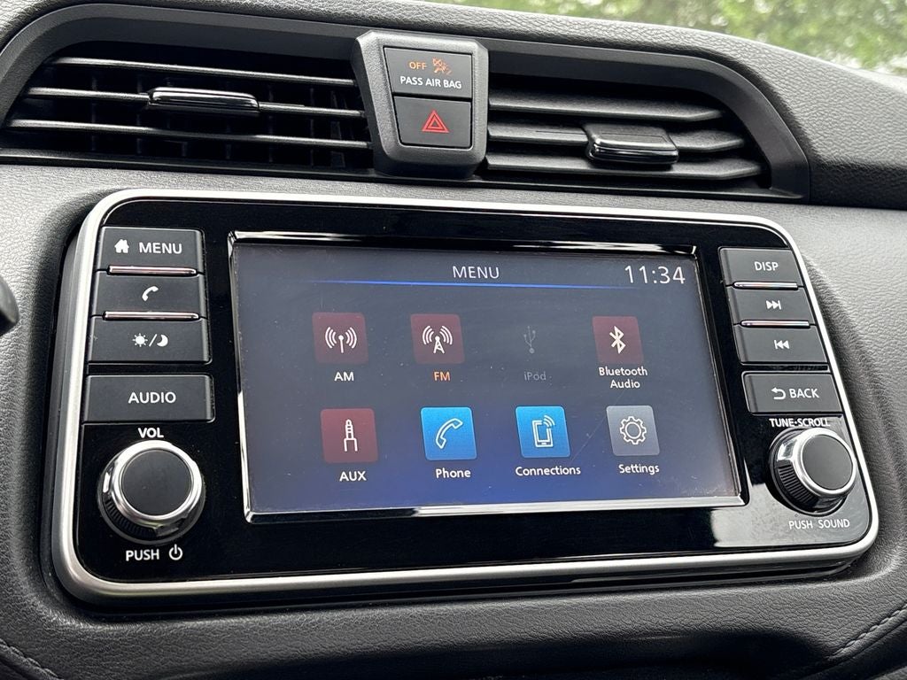 2023 Nissan Versa 1.6 S
