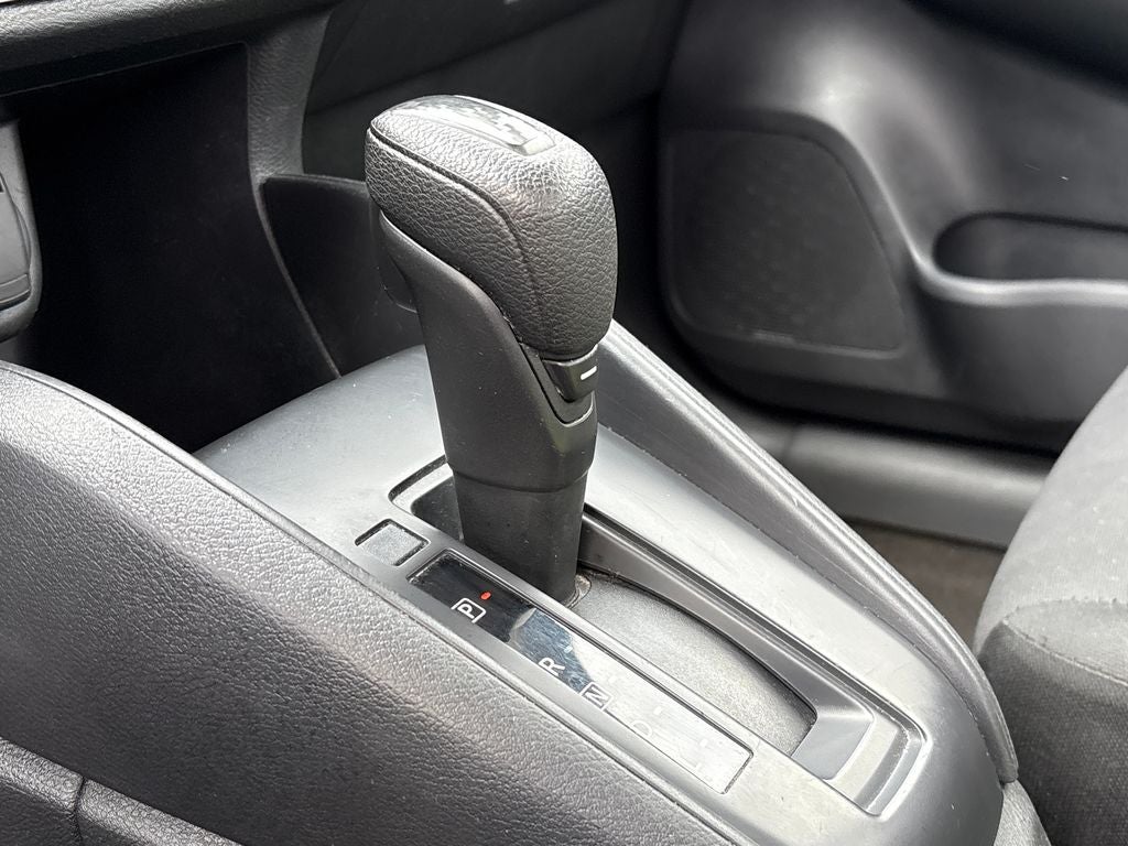 2023 Nissan Versa 1.6 S
