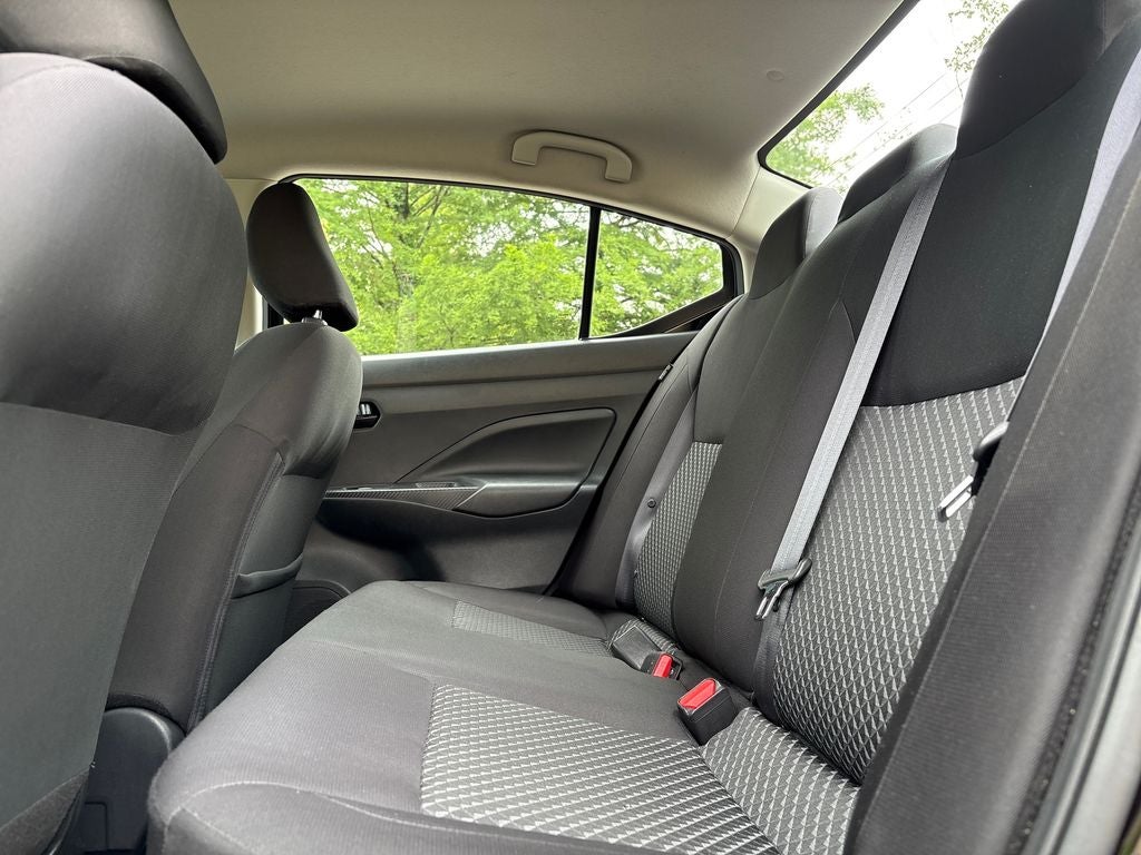 2021 Nissan Versa 1.6 S