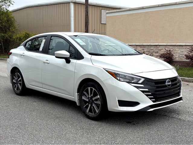 2025 Nissan Versa SV