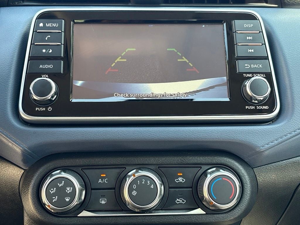 2024 Nissan Versa 1.6 SV