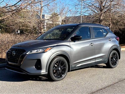 2021 Nissan Kicks SR