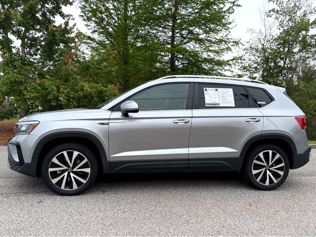 2024 Volkswagen Taos SE