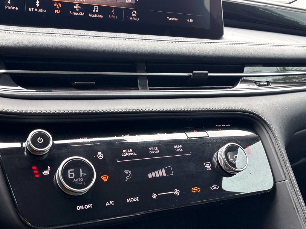 2023 INFINITI QX60 PURE