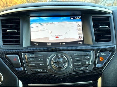 2020 Nissan Pathfinder SL