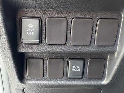 2017 Nissan Pathfinder SV