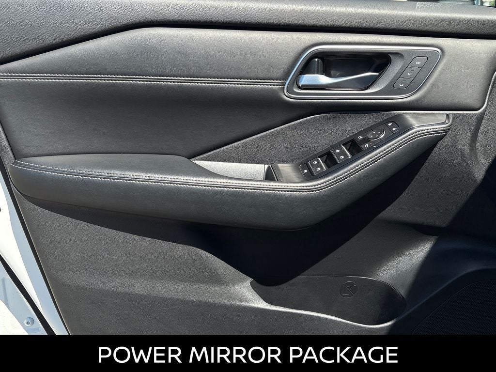 2024 Nissan Rogue Platinum