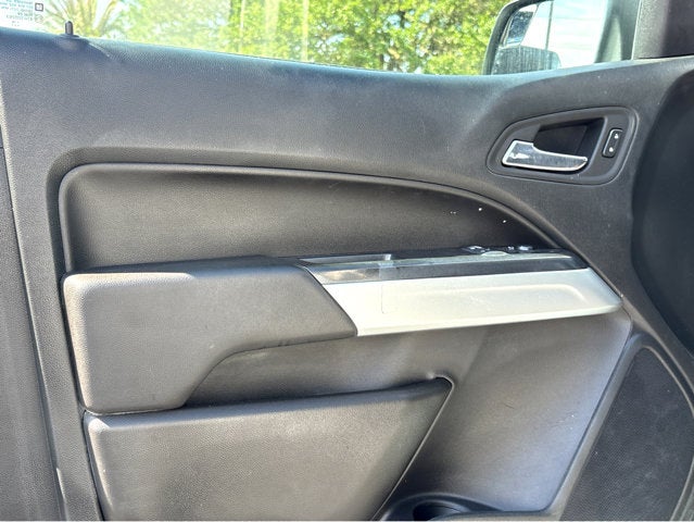 2022 Chevrolet Colorado 2WD LT
